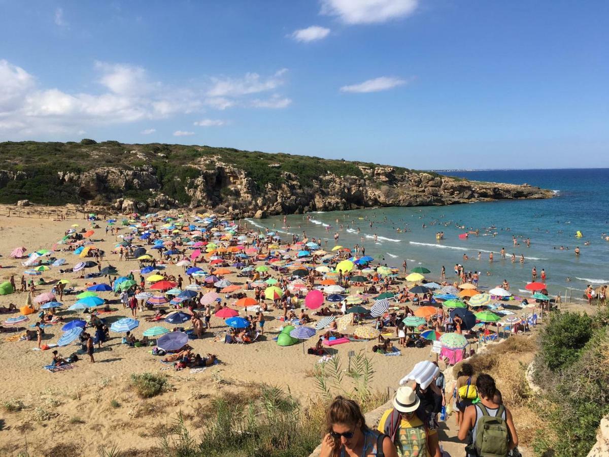 Happy Holidays Noto Buitenkant foto